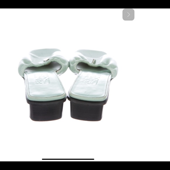 Salvatore Ferragamo Sandals - Picture 4 of 4
